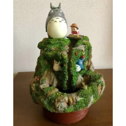 Diorama Totoro And Meil Playing By The River - My Neighbour Totoro