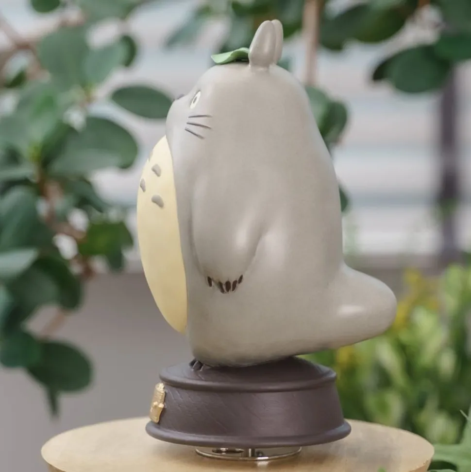 Great Musical Statue Big Totoro Waiting - My Neighbor Tororo