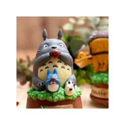 Great Musical Statue Totoro Blows The Ocarina - My Neighbor Tororo