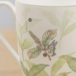 Mug Totoro On A Leaf - My Neighbor Totoro