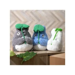 Nakayoshi Plush Small Totoro With Leaf - My Neighbor Totoro