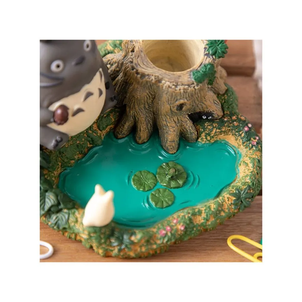 Pencil Holder Figurines Totoro By The Pond - My Neighbor Totoro