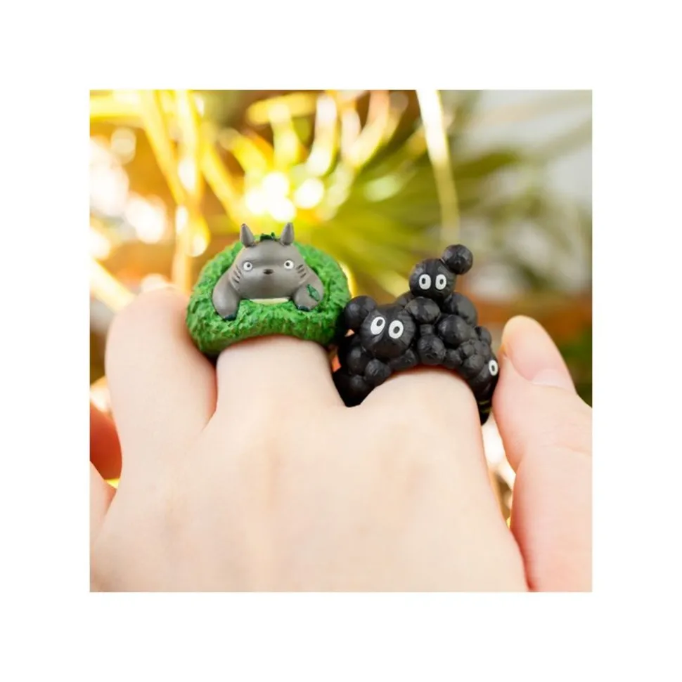Pose Collection Totoro Assortment Of 6 Rings - My Neighbor Totoro