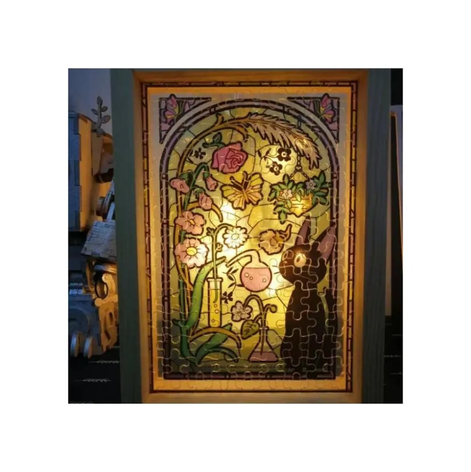 Stained Glass Puzzle 208P Characters Gallery - Porco Rosso