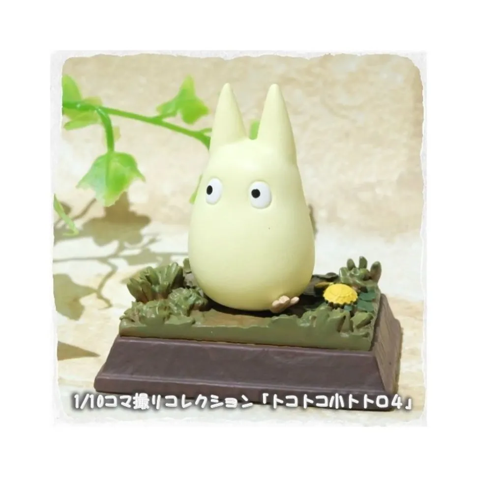 Statue Collection Stop Motion Totoro White Race Pose 4 - My Neighbor Totoro