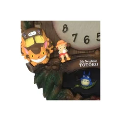 Swing Clock Autumn Leaves - My Neighbor Totoro