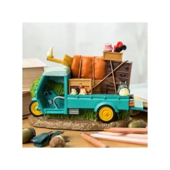 Totoro Three-Wheeler Diorama & Calendar - My Neighbor Totoro