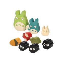 Wood Figurine Totoro With Soot Sprites - My Neighbor Totoro