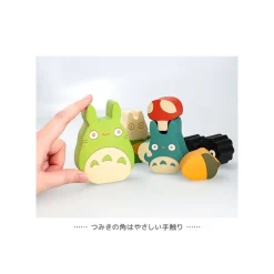 Wood Figurine Totoro With Soot Sprites - My Neighbor Totoro
